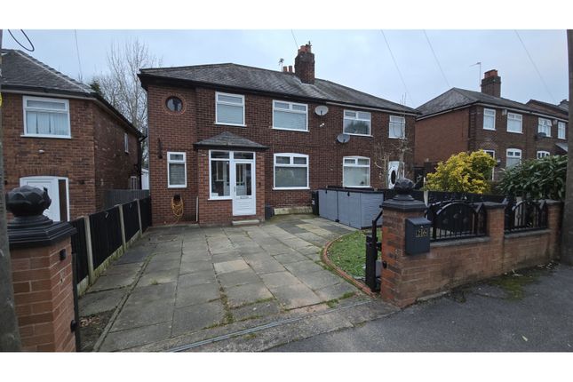 4 bedroom semi-detached house for sale