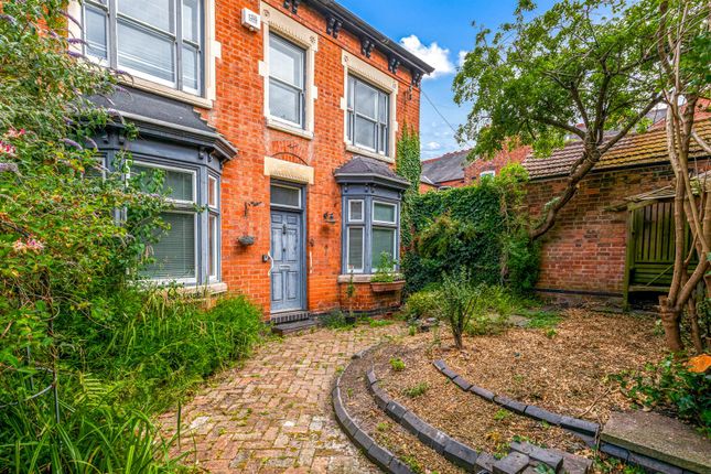 Gordon Avenue, Leicester 3 bed end of terrace house for sale