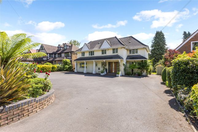 8 bedroom detached house for sale