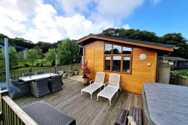 Willow Bay Holiday Park, Whitstone 2 bed chalet for sale