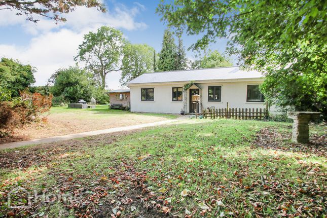 3 bedroom detached bungalow for sale