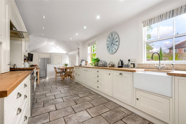 Dovedale Road, Leicester LE2 4 bed semi