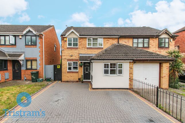 3 bedroom semi-detached house for sale