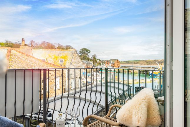 1 & 2 Strand House, Padstow 2 bed flat for sale