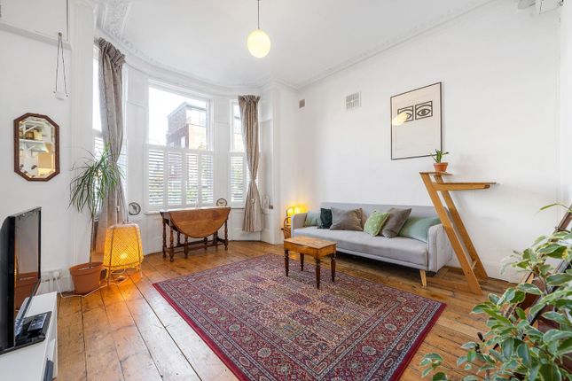 Lambert Road, SW2 1 bed flat for sale