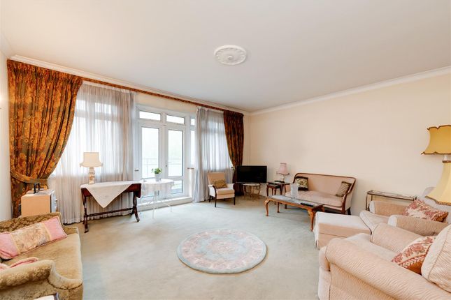 Saxon Hall, Palace, London W2 2 bed apartment for sale