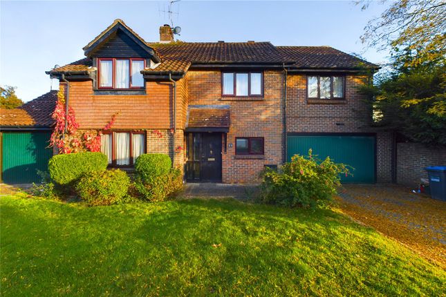 6 bedroom detached house for sale