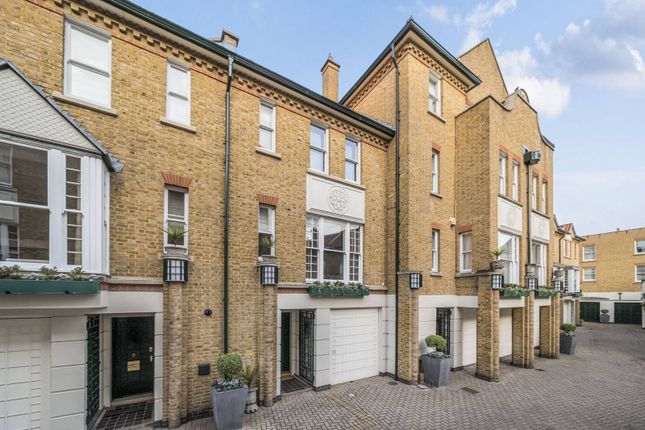 Charles II Place, Chelsea, London, SW3 3 bed terraced house for sale