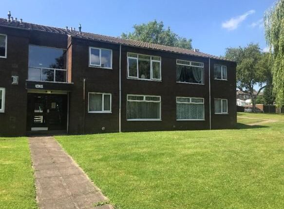 Lakeside Walk, Birmingham 2 bed flat for sale