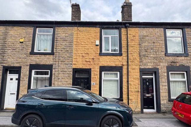 2 bedroom detached house for sale