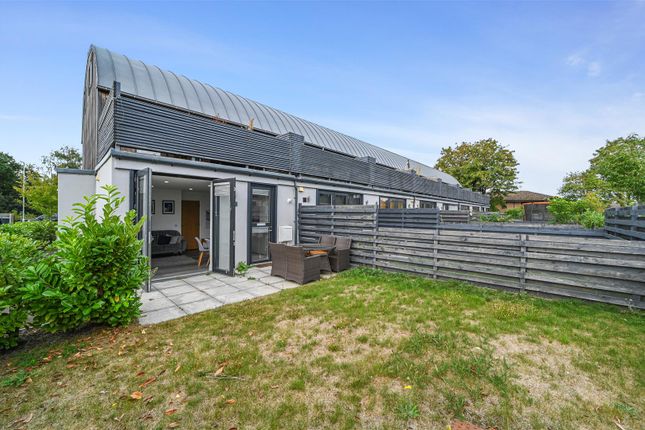 Shrubland Road, Mistley, Manningtree 2 bed maisonette for sale