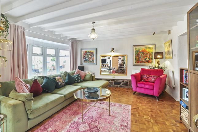 4 bed semi-detached house