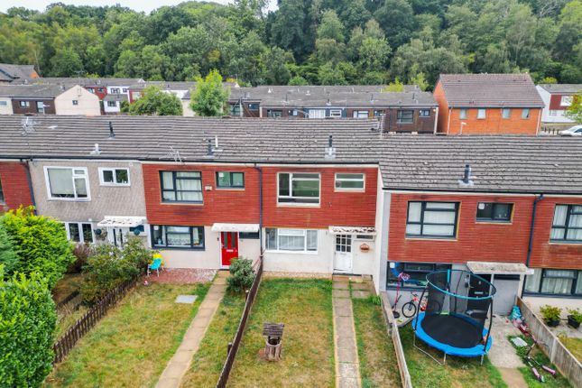 Carron Close, Tilehurst, Reading... 3 bed terraced house for sale