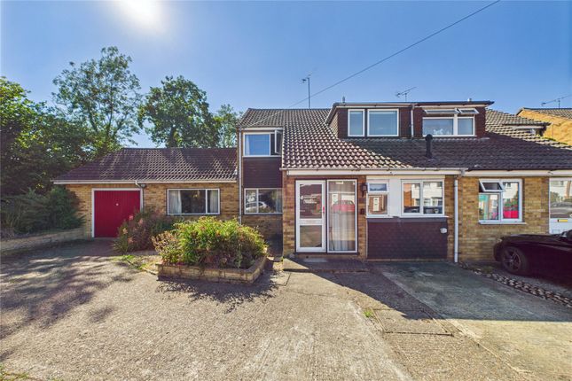 Reynards Close, Winnersh, Wokingham... 3 bed semi