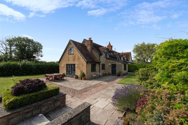 Moorside, Sturminster Newton, Dorset... 4 bed detached house for sale