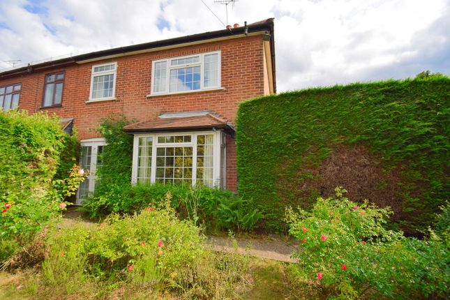 Chipstead Lane, Sevenoaks, TN13 3 bed semi