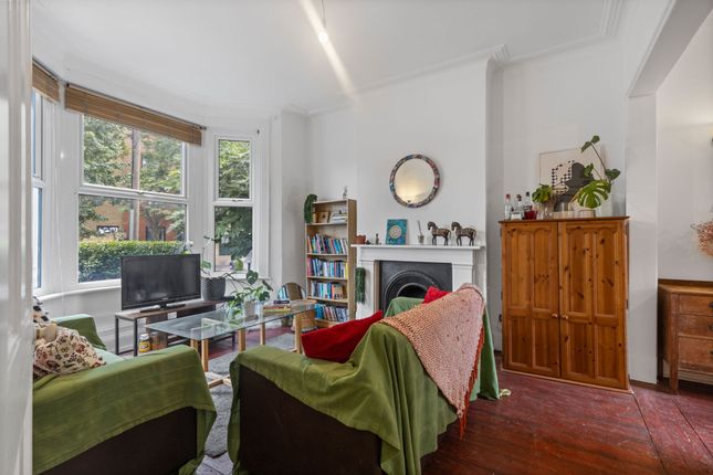Wakeman Road, Kensal Green, NW10 3 bed house for sale