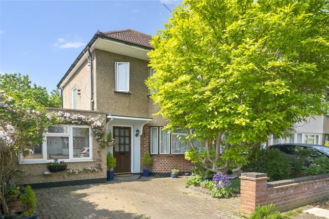 Cottingham Chase, Ruislip HA4 2 bed end of terrace house for sale