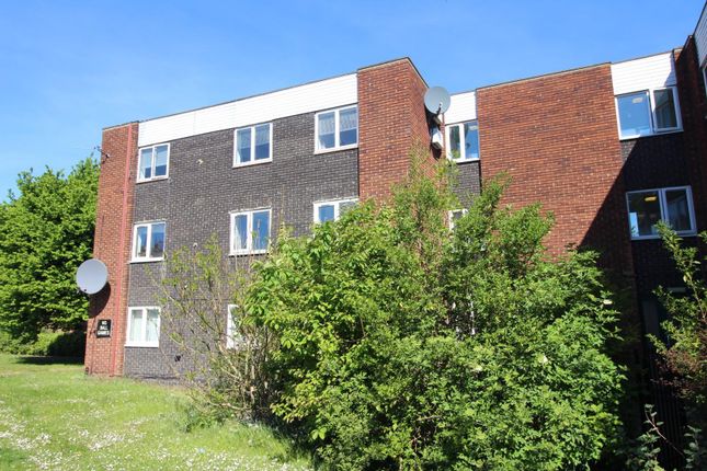 Rothley Close, Gosforth, Newcastle... 3 bed flat for sale