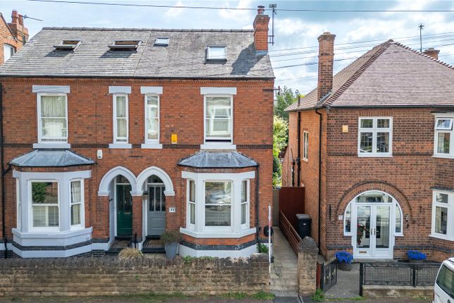 4 bedroom semi-detached house for sale