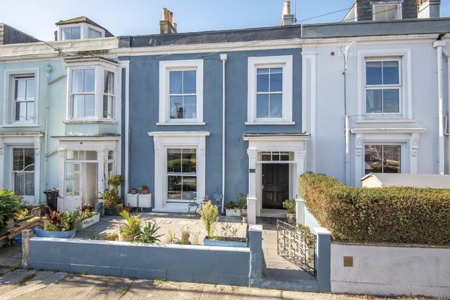 Falmouth 4 bed terraced house for sale