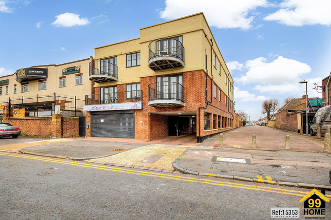 425 Becontree Avenue, Dagenham... 2 bed flat for sale