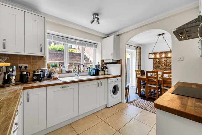 Glenister Road, Chesham, HP5 3 bed semi