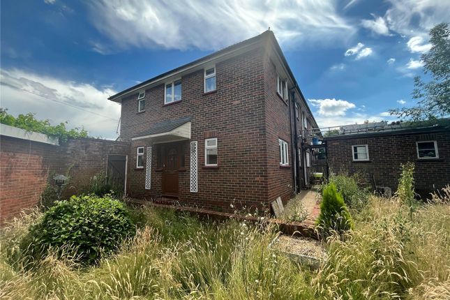 2 bedroom maisonette for sale