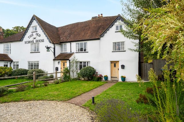 Stane Street, Ockley, RH5 3 bed end of terrace house for sale