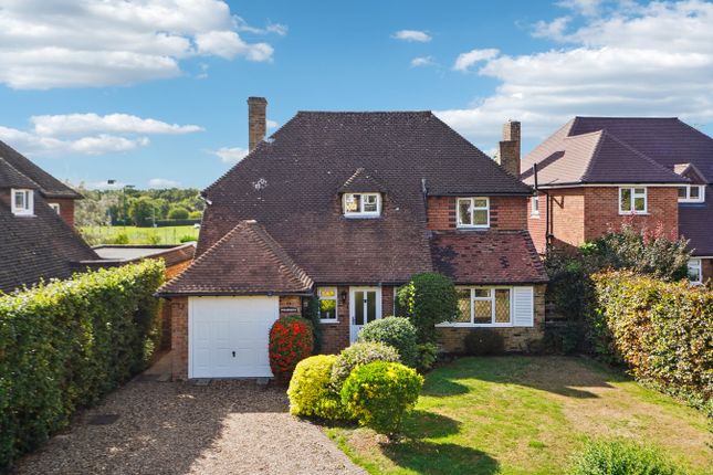 Mayflower Way, Farnham Common SL2 3 bed detached house for sale
