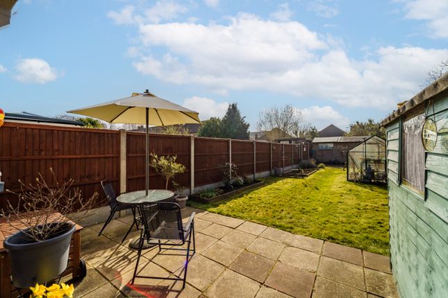 2 bed end terrace house