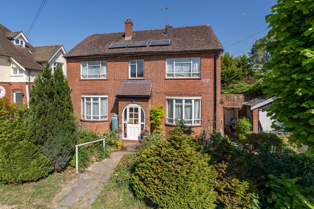 Croft Avenue, Dorking 3 bed detached house for sale
