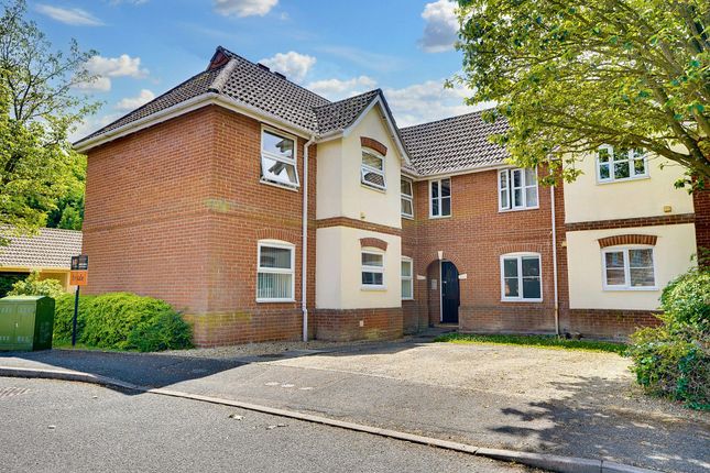 Chandlers Court, Cambridge CB25 2 bed apartment for sale