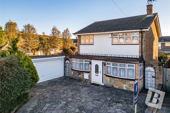 Grassmere Road, Hornchurch, RM11 3 bed detached house for sale