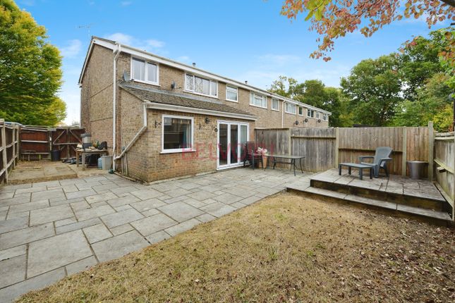 Archers Close, Southampton SO40 3 bed terraced house for sale