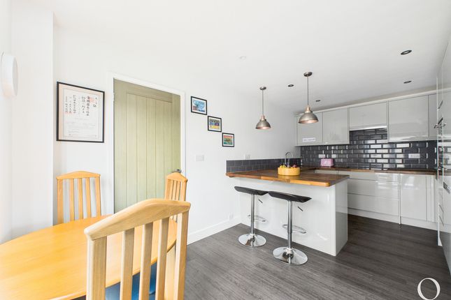 3 bed semi-detached house