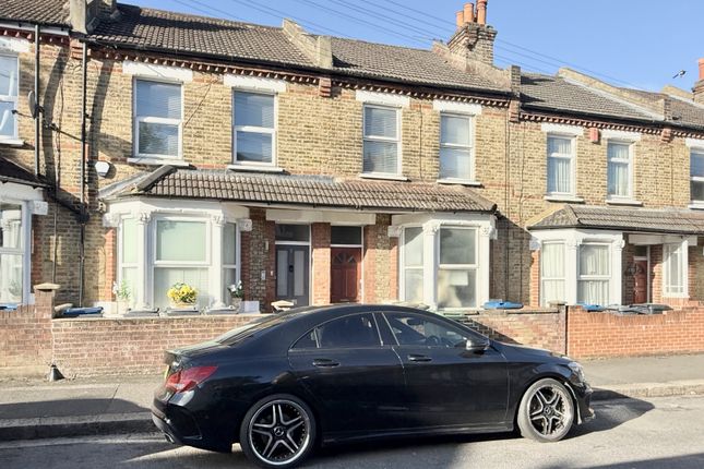 Rosebery Avenue, Thornton Heath 3 bed terraced house for sale