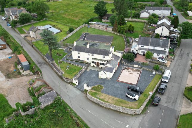 6 bedroom detached house for sale
