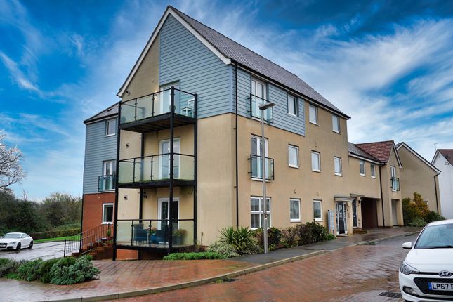 Tiree Court, Milton Keynes MK3 2 bed apartment for sale