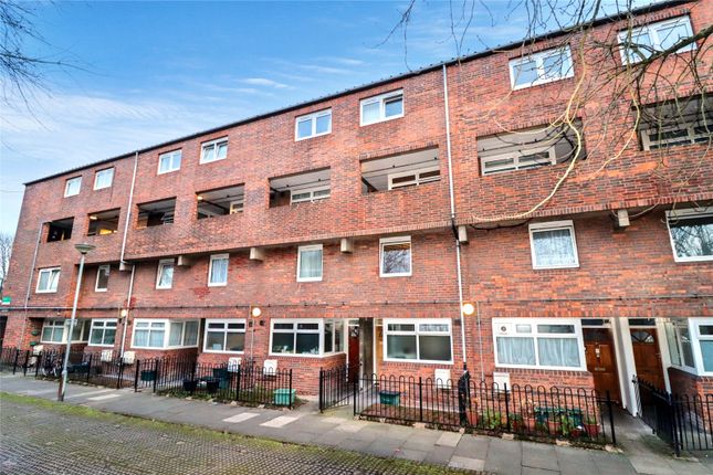 3 bedroom maisonette for sale