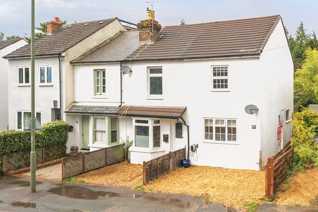 Guildford Road, Ash, Aldershot, GU12 3 bed semi