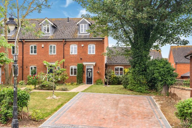 Rowley Road, Orsett 3 bed end of terrace house for sale