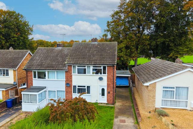 Churchill Avenue, Newmarket CB8 3 bed semi