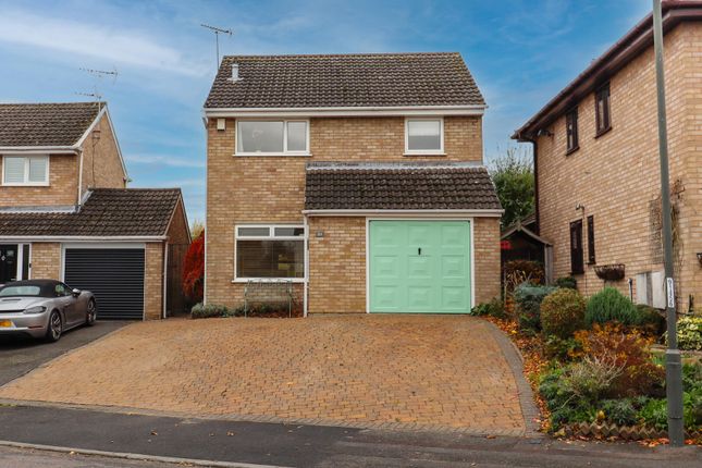 3 bed detached house