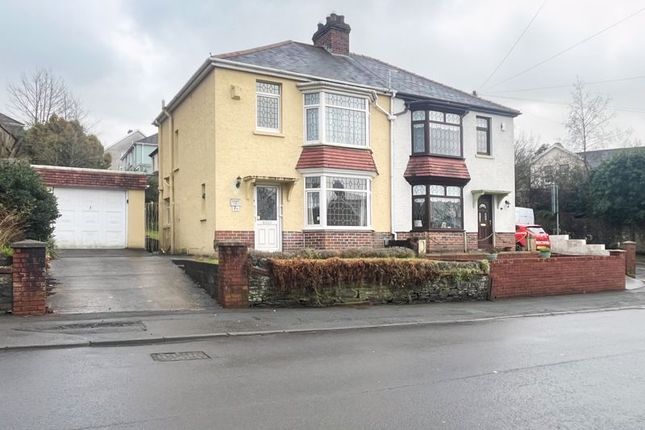 46 Hillside, Neath, SA11 1TN 3 bed semi