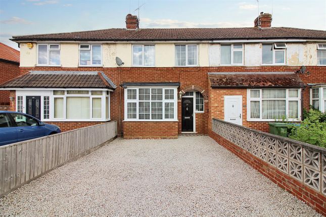 Abbey Road, Aylesbury 3 bed house for sale
