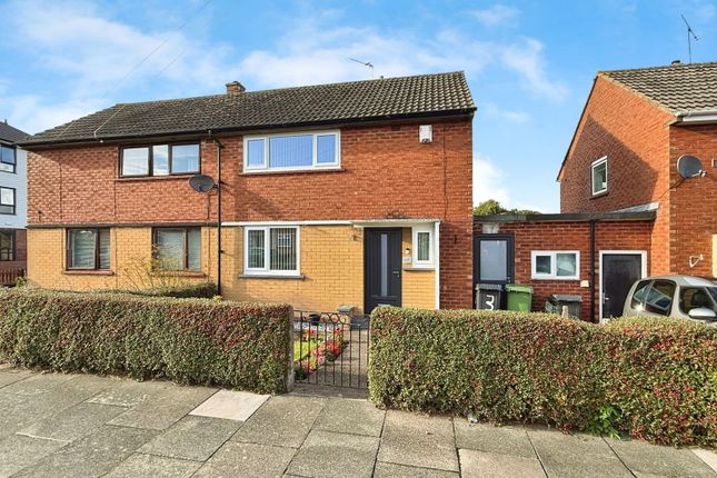 2 bedroom semi-detached house for sale