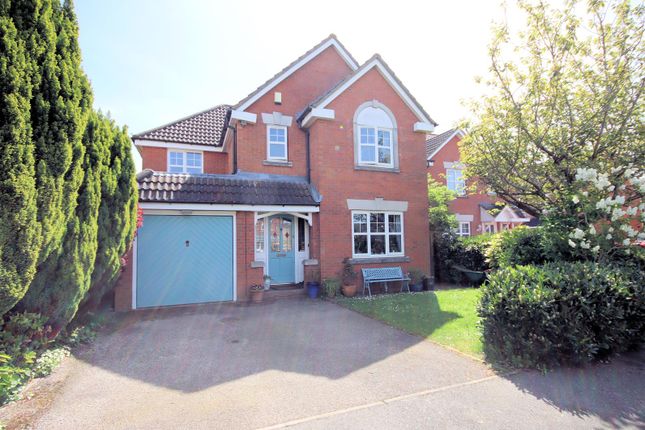 Randall Drive, Toddington, Dunstable 4 bed detached house for sale