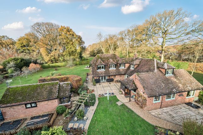 Old Odiham Road, Alton, Hampshire, GU34 5 bed detached house for sale