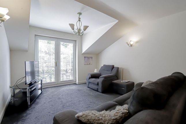 2 bed flat